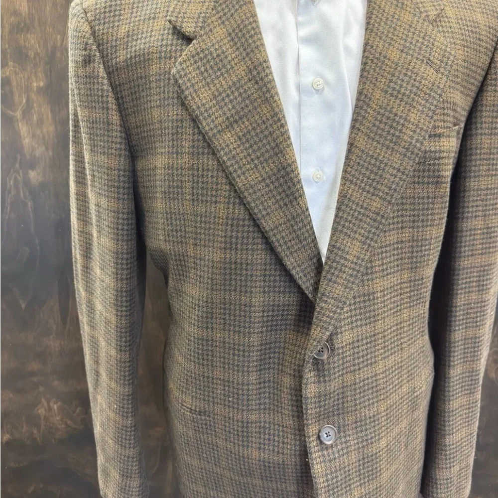 Belvest Made‎ in Italy Cashmere Houndstooth Check Sport Coat in Rust Size 48 L